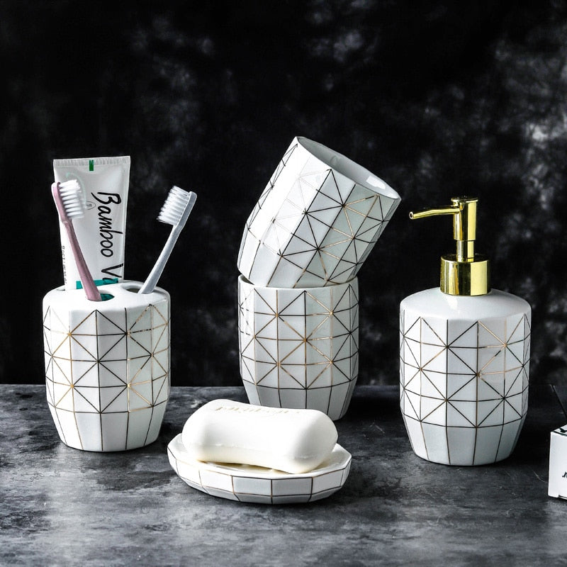 Geometric diamond pattern Bathroom set